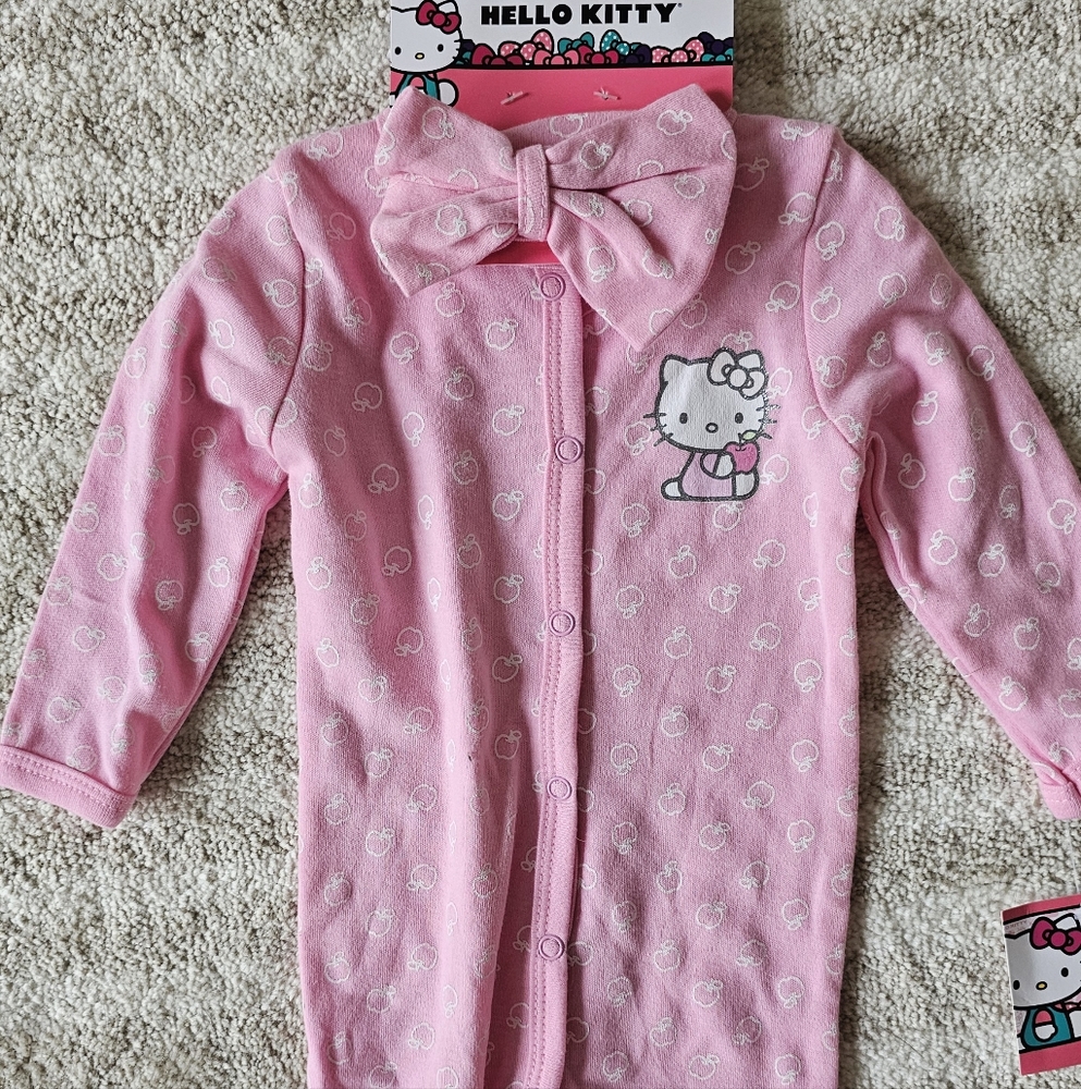 Hello Kitty Outfit